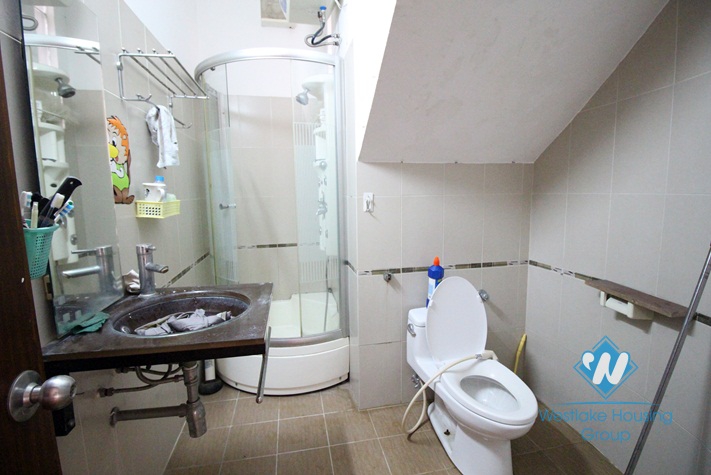 Modern detached villa rental in Tay Ho